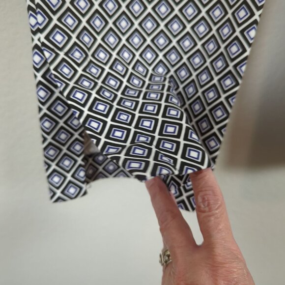 So Slimming By Chico's black, blue and white Women's ankle pants sz 2.5 sz 14 - Picture 5 of 16